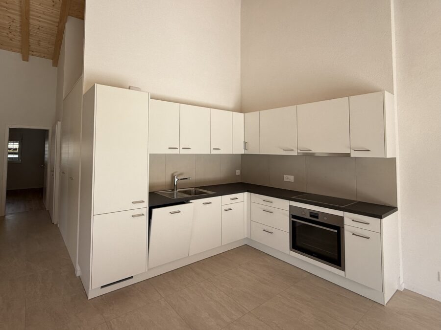 Bel appartement neuf de 3.5 pièces à louer en attique
