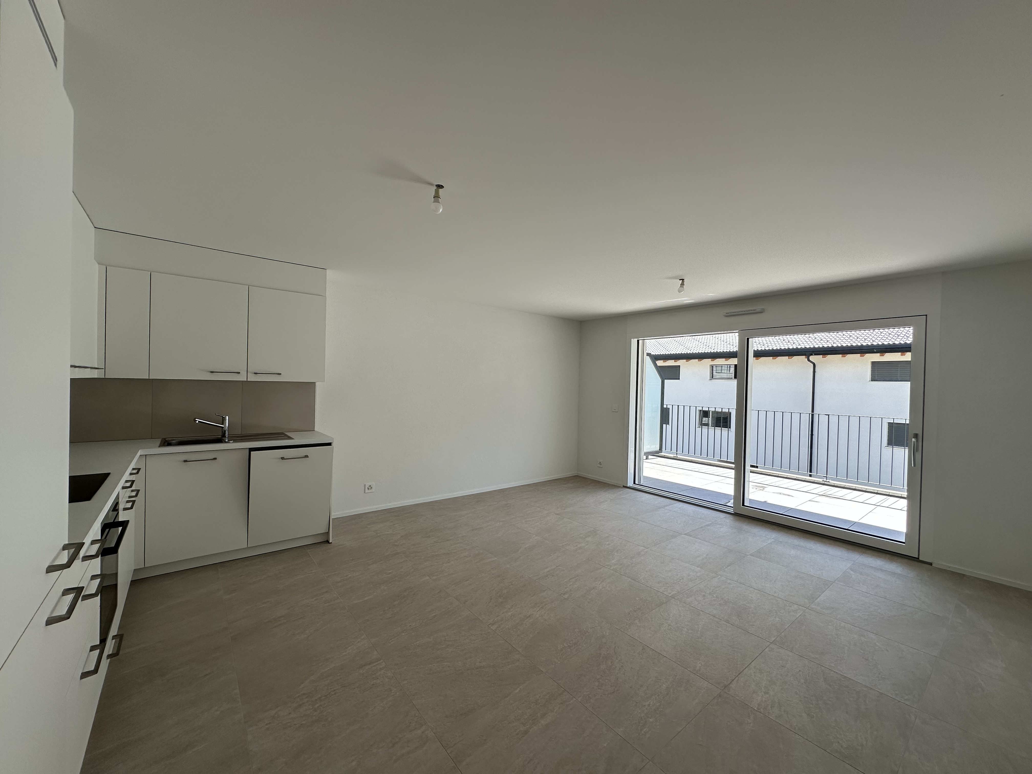 Bel appartement neuf de 3.5 pièces à louer au 1er étage – B13
