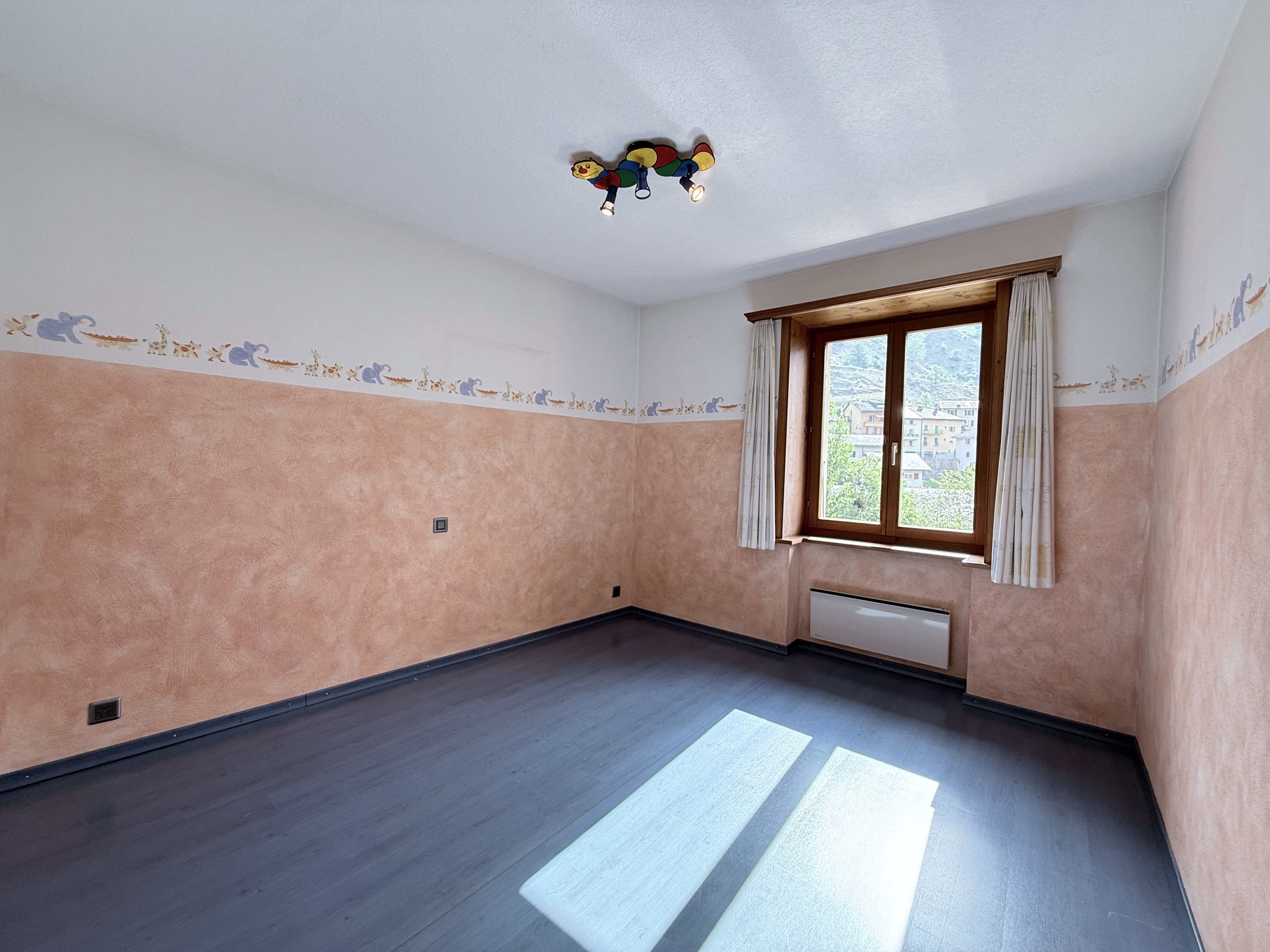 chambre avec fenêtre